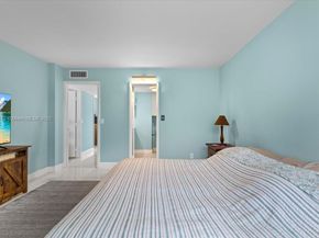 9450 Live Oak Pl 109, Davie FL 33324