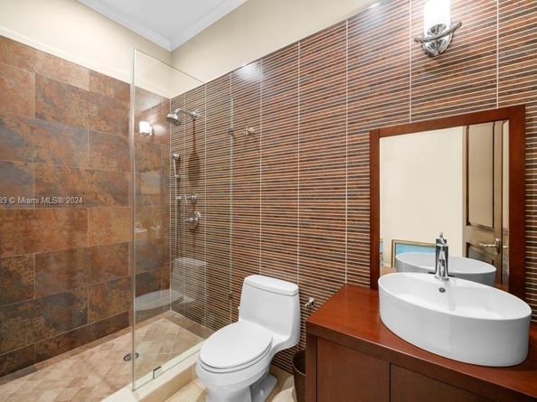 5935 Moss Ranch rd, Pinecrest FL 33156