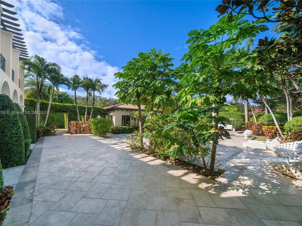 5935 Moss Ranch rd, Pinecrest FL 33156