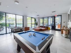 121 NE 34th St 2003, Miami FL 33137