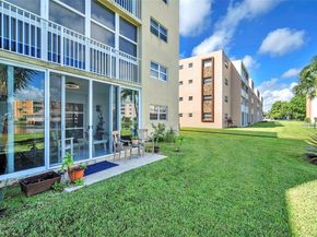 205 SE 11th Ter 101, Dania Beach FL 33004
