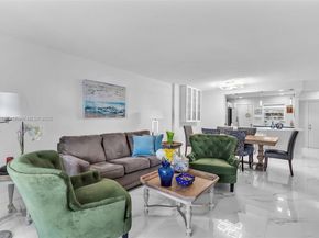 205 SE 11th Ter 101, Dania Beach FL 33004