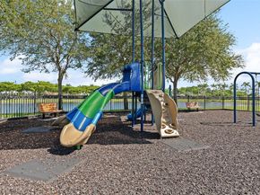 22424 SW 89th Path, Cutler Bay FL 33190