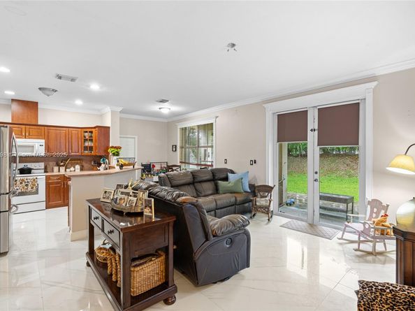 12841 SW 200th Ter, Miami FL 33177