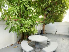 12293 SW 28th Ter, Miami FL 33175