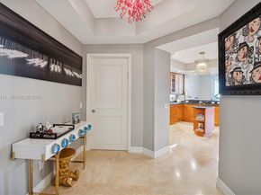 21200 Point Pl 504, Aventura FL 33180