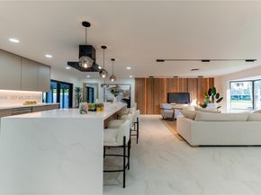 2415 NE 35th Dr, Fort Lauderdale FL 33308