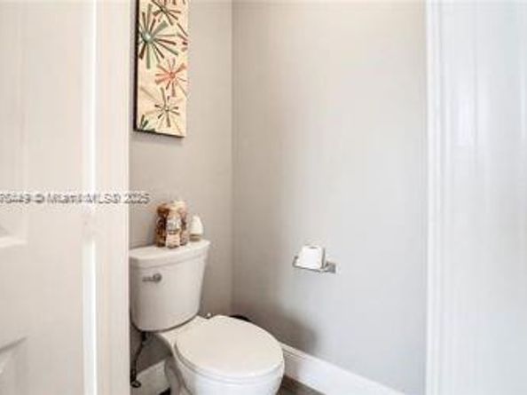 8525 Pine Cay, West Palm Beach FL 33411