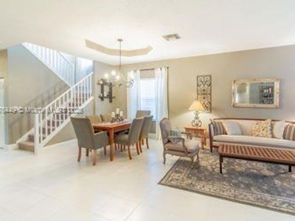 8525 Pine Cay, West Palm Beach FL 33411
