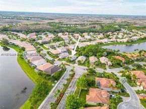 8525 Pine Cay, West Palm Beach FL 33411