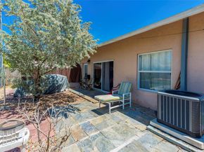 261 NE 41st St, Oakland Park FL 33334