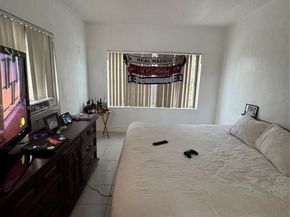 322 SW 31st Ct, Miami FL 33135