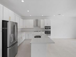15875 SW 90th Ave, Palmetto Bay FL 33157