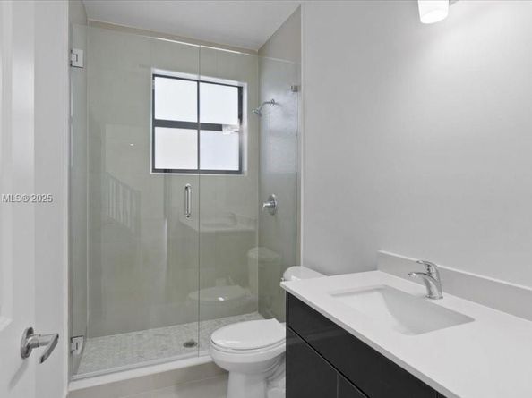 15875 SW 90th Ave, Palmetto Bay FL 33157