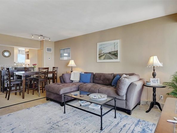1920 S Ocean Dr 1009, Fort Lauderdale FL 33316
