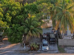 218 SW 14th Ct, Fort Lauderdale FL 33315