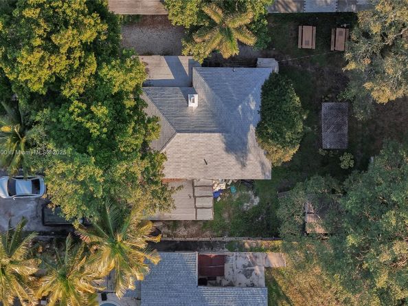 218 SW 14th Ct, Fort Lauderdale FL 33315