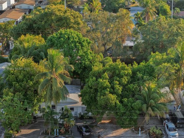 218 SW 14th Ct, Fort Lauderdale FL 33315