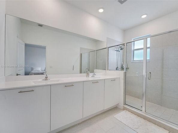 12767 NW 23rd Pl, Miami FL 33167