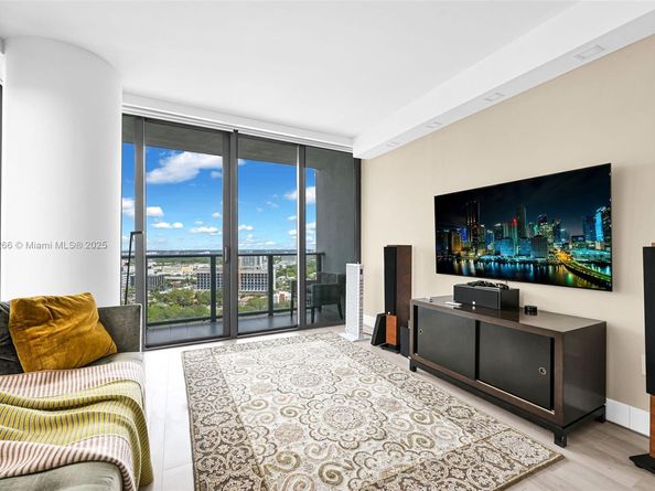 650 NE 32nd St 2201, Miami FL 33137