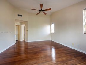 1075 San Luis Rey, Weston FL 33326