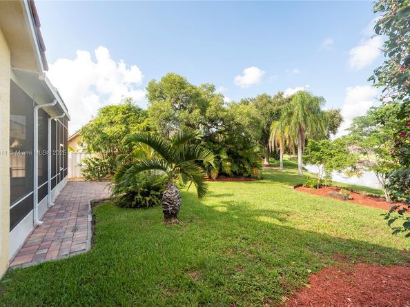 1075 San Luis Rey, Weston FL 33326