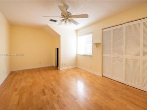 1075 San Luis Rey, Weston FL 33326