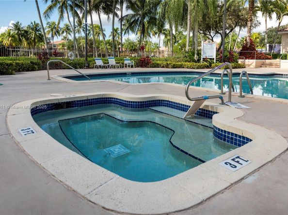 1075 San Luis Rey, Weston FL 33326