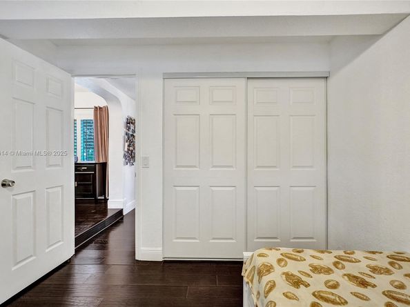 440 NW 38th Ct, Miami FL 33126