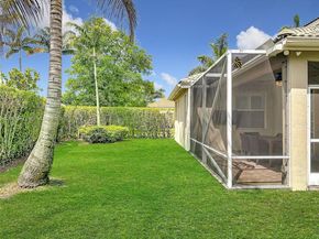 1668 Winterberry Ln, Weston FL 33327