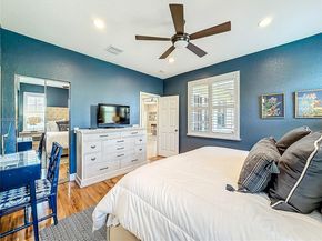 1668 Winterberry Ln, Weston FL 33327