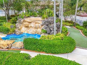 1668 Winterberry Ln, Weston FL 33327