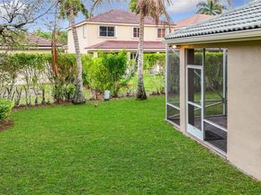 1668 Winterberry Ln, Weston FL 33327