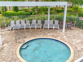 1668 Winterberry Ln, Weston FL 33327