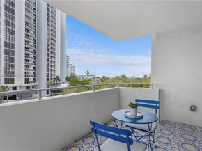 11 Island Ave 407, Miami Beach FL 33139