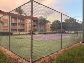 18850 NW 57th Ave 306, Hialeah FL 33015