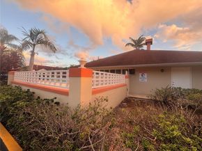 18850 NW 57th Ave 306, Hialeah FL 33015