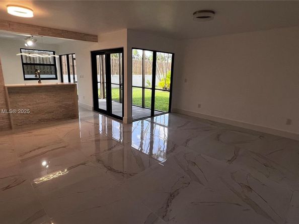 1200 N Liberty Ave 1200K, Homestead FL 33034