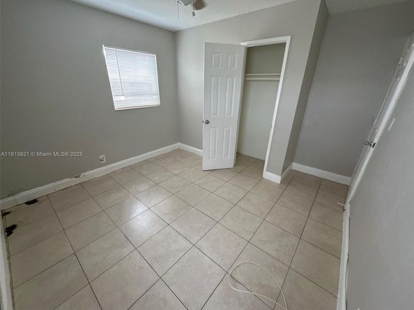 3231 NW 18th Ct, Lauderhill FL 33311