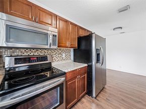 7705 Kimberly Blvd, North Lauderdale FL 33068