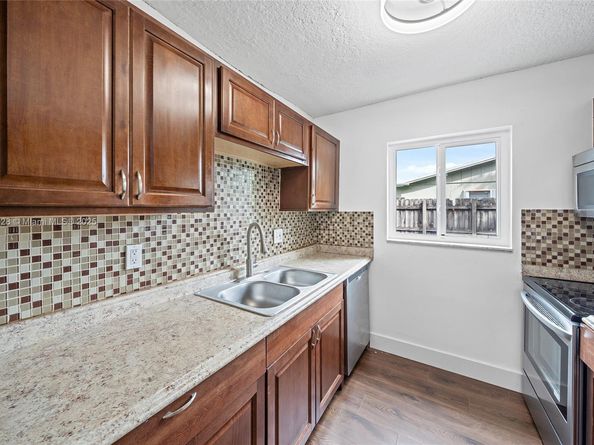 7705 Kimberly Blvd, North Lauderdale FL 33068