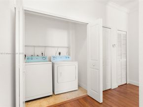 3154 Plaza St, Miami FL 33133