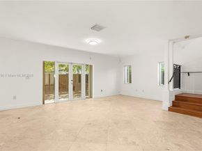 3154 Plaza St, Miami FL 33133