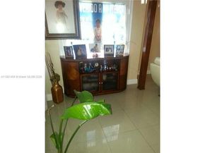 321 NW 13th Ave, Miami FL 33125