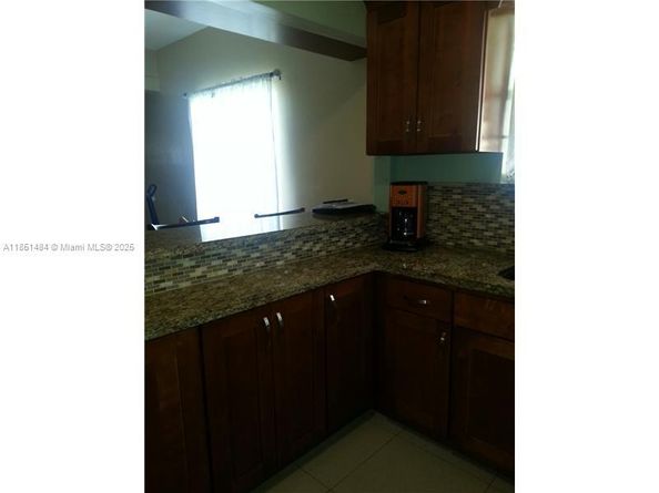 321 NW 13th Ave, Miami FL 33125