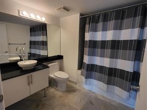 31 SE 5th St 2409, Miami FL 33131