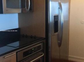 31 SE 5th St 2409, Miami FL 33131