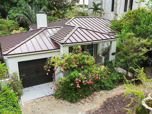 393 Minola Dr, Miami Springs FL 33166