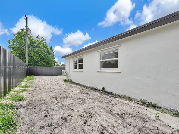 12501 NW 20th Ave, Miami FL 33167