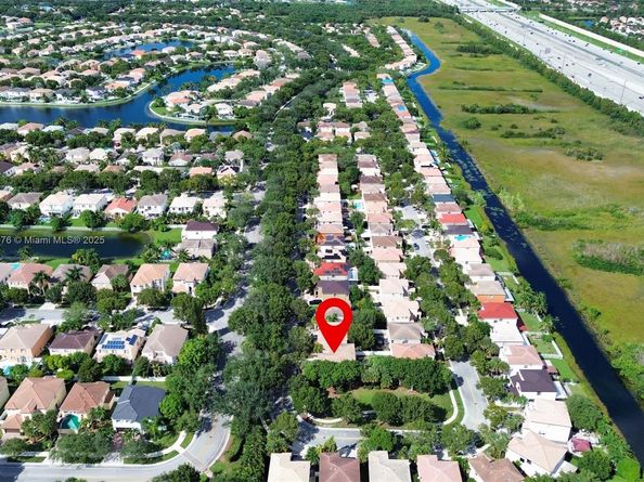 5395 SW 155th Way, Miramar FL 33027